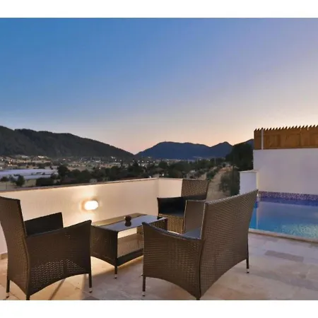 Duruk 1 Bed With Pool, Breakfast Included *